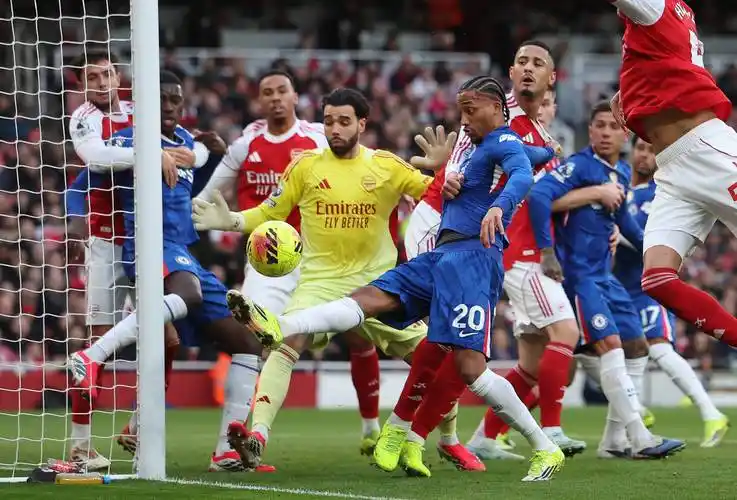 雨燕正在直播NBA赛场